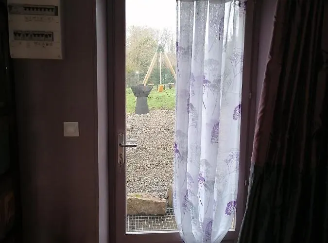 Сasa de vacaciones La Parisiere ,gite